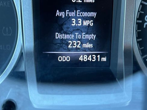 Certified 2023 Toyota Tacoma SR5 image 31