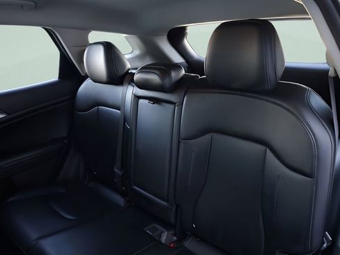 Used 2023 Kia Sportage EX image 28