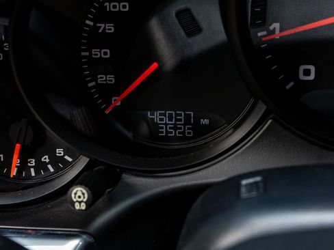 Used 2016 Porsche 911 Carrera image 16