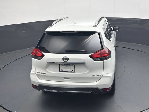 Used 2018 Nissan Rogue SV AWD/4WD image 22