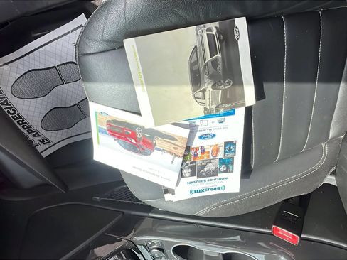 Used 2016 Ford Escape Titanium AWD/4WD image 28