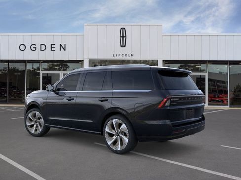 New 2026 Lincoln Navigator Black Label AWD/4WD image 4