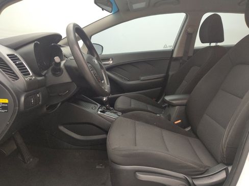 Used 2017 Kia Forte LX FWD image 17