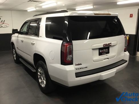 Used 2017 GMC Yukon SLT image 7