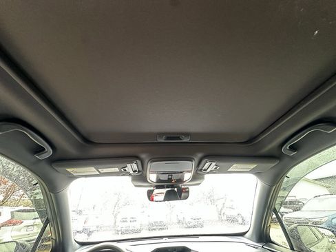 Used 2025 Subaru Forester Sport w/ Popular Package #2 image 37