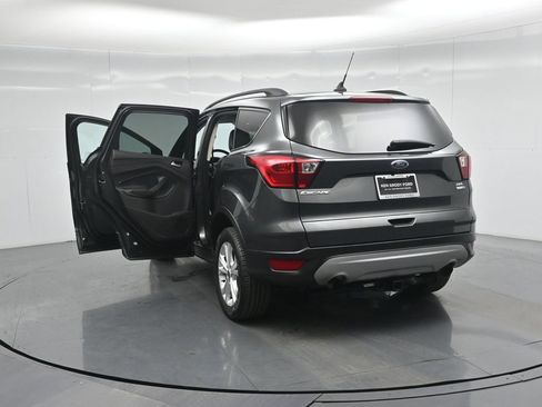 Certified 2019 Ford Escape SEL image 29