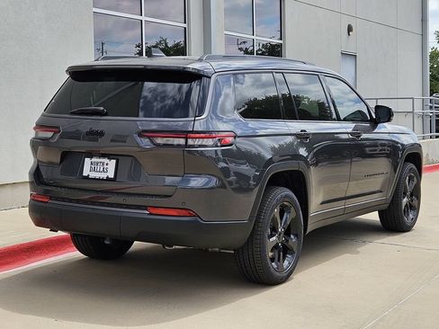 New 2026 Jeep Grand Cherokee L Limited w/ Limited Altitude Package RWD image 3