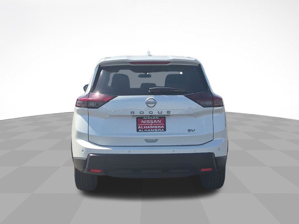 Certified 2025 Nissan Rogue SV FWD image 6