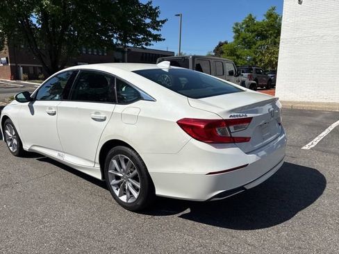 Used 2021 Honda Accord LX image 8