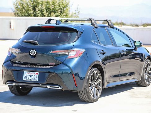 Certified 2019 Toyota Corolla XSE FWD image 5