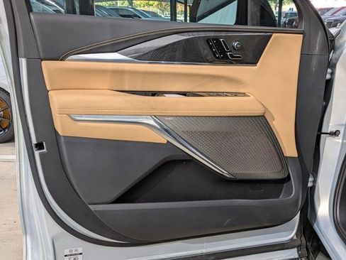 New 2025 Cadillac Escalade IQ Luxury 2 image 25