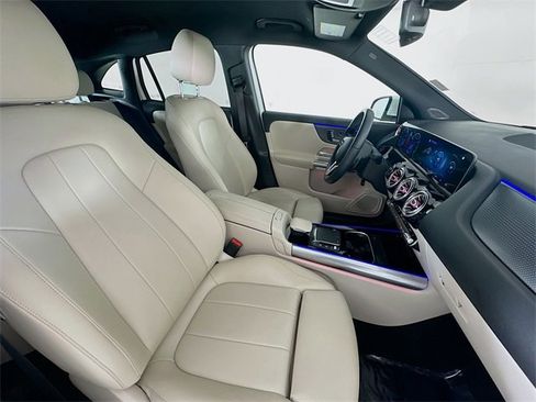 Used 2021 Mercedes-Benz GLA 250 GLA 250 image 26