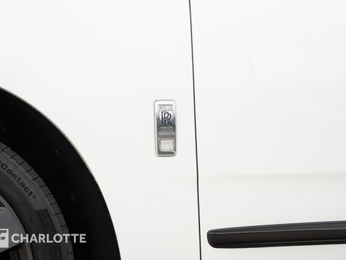 Used 2022 Rolls-Royce Cullinan image 9