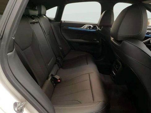 Used 2025 BMW 430i xDrive w/ Premium Package image 19