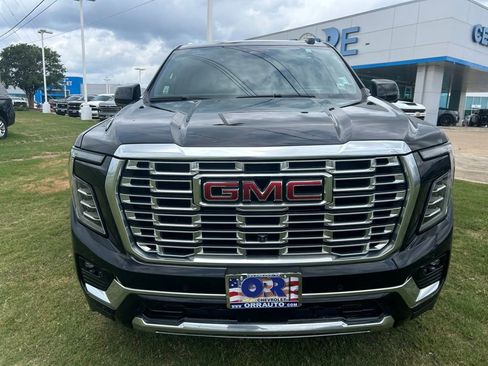 Used 2025 GMC Yukon Denali AWD/4WD image 15