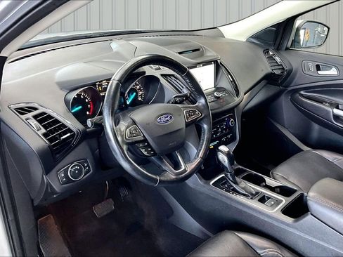 Used 2018 Ford Escape SEL AWD/4WD image 16