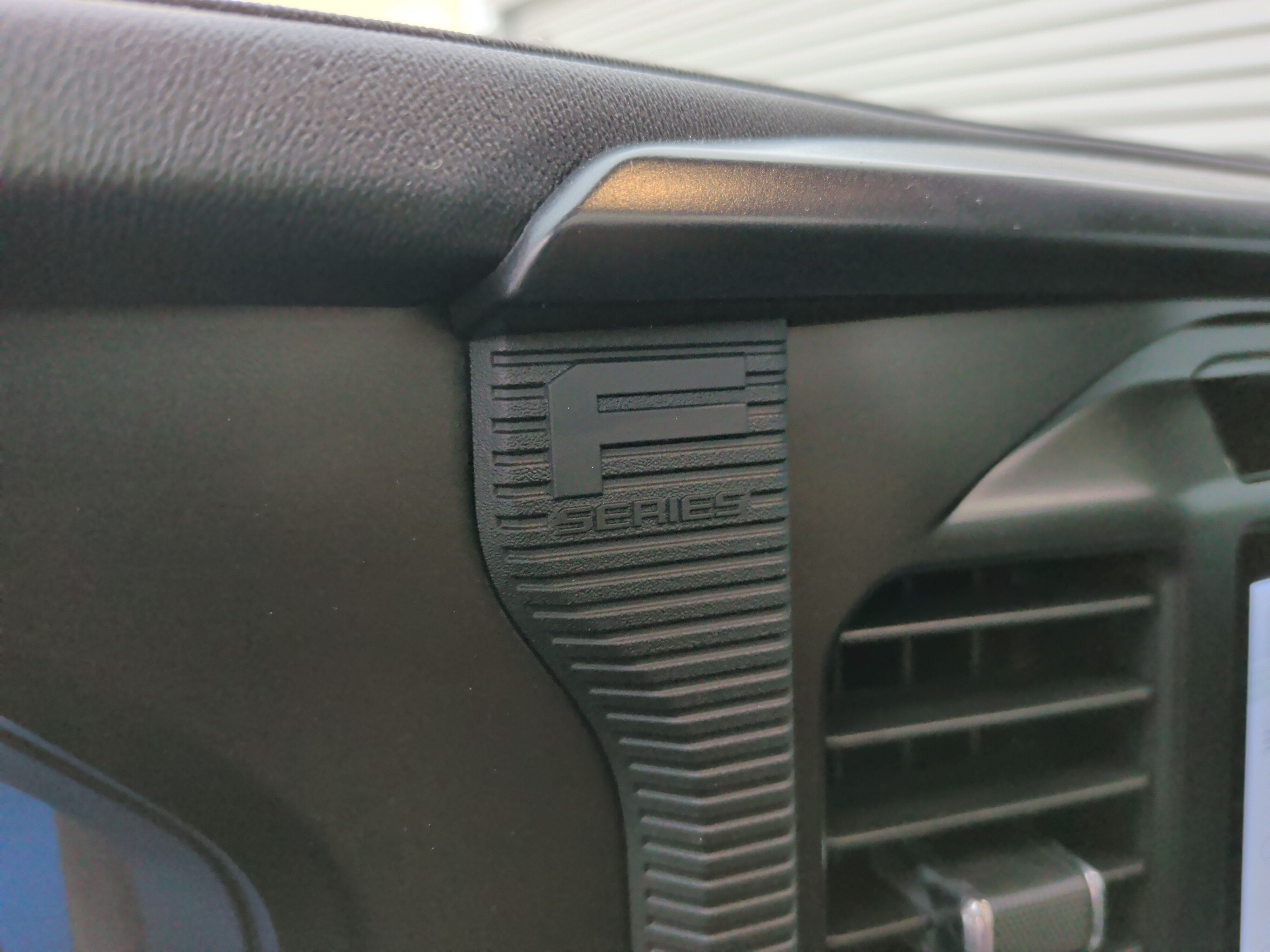 Used 2025 Ford F150 Raptor AWD/4WD image 42