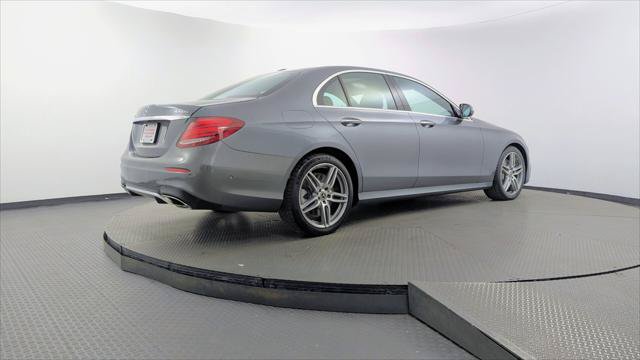 Used 2018 Mercedes-Benz E 400 4MATIC Sedan image 8