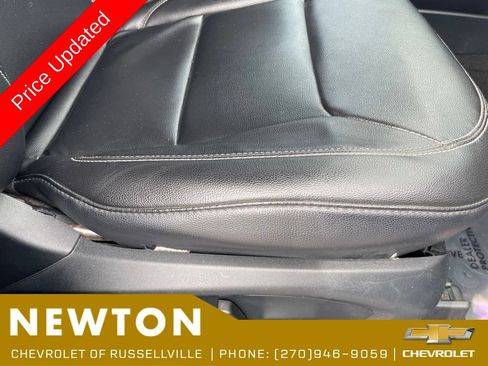 Used 2020 Ford Explorer XLT w/ Equipment Group 202A RWD image 23