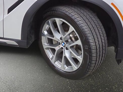 Used 2022 BMW X6 xDrive40i AWD/4WD image 34