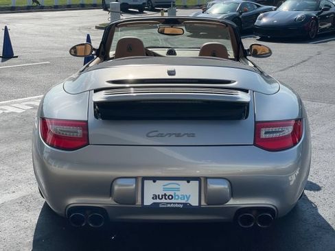 Used 2011 Porsche 911 Carrera RWD image 12