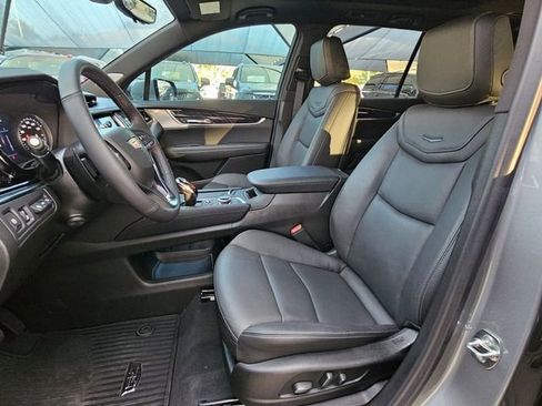 New 2025 Cadillac XT6 Premium Luxury w/ Technology Package image 28
