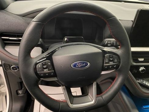 Used 2025 Ford Explorer ST-Line w/ Premium Package AWD/4WD image 17