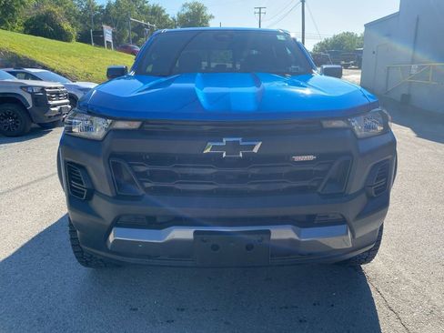 Used 2023 Chevrolet Colorado Trail Boss w/ Advanced Trailering Package AWD/4WD image 8