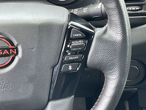 Used 2022 Nissan Frontier Pro-X RWD image 14