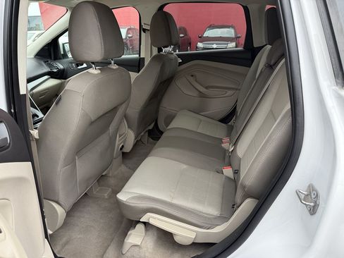 Used 2016 Ford Escape SE AWD/4WD image 17
