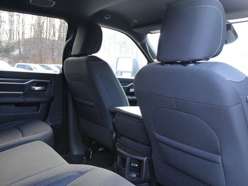 Used 2025 RAM 2500 Big Horn image 16