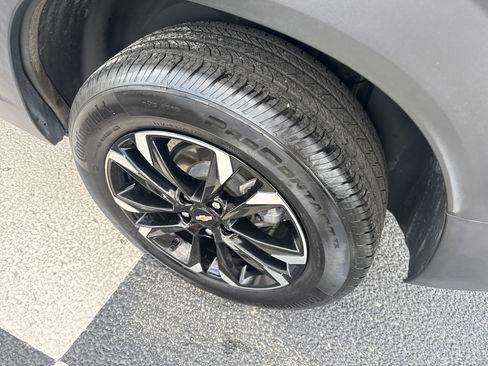 Used 2023 Chevrolet TrailBlazer LT w/ Convenience Package AWD/4WD image 8