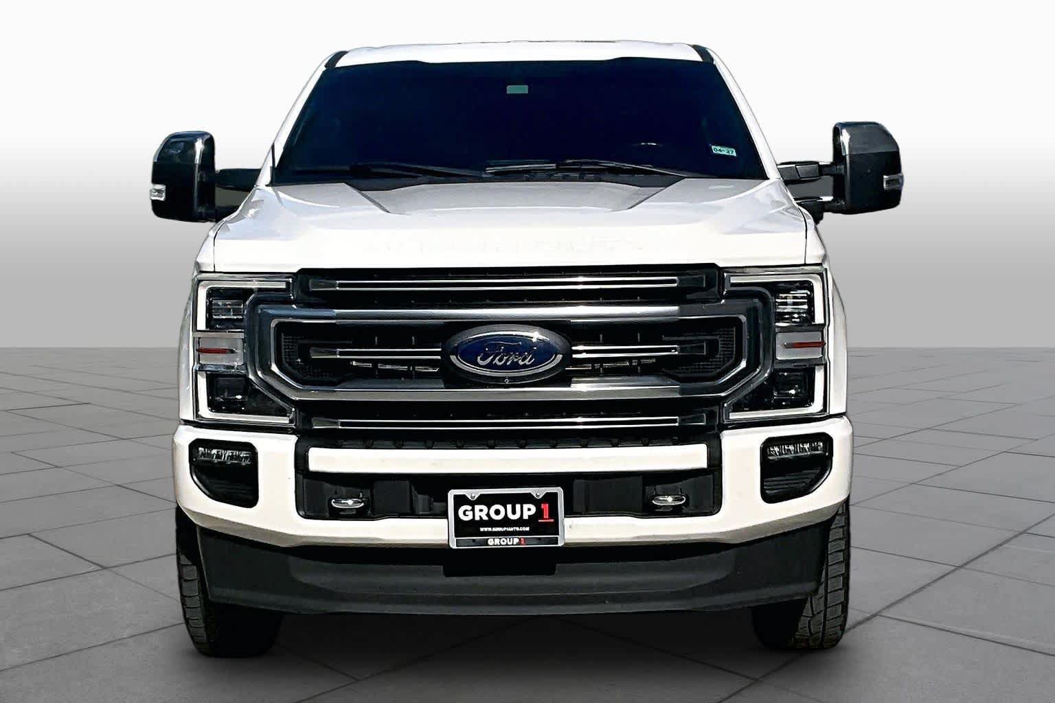 Used 2022 Ford F250 Platinum w/ FX4 Off-Road Package AWD/4WD image 3