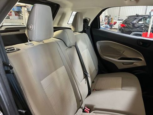 Used 2020 Ford EcoSport S image 27