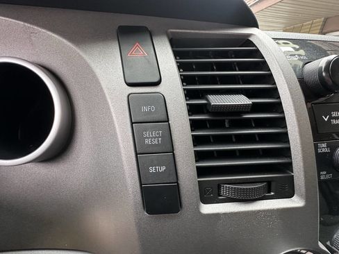 Used 2013 Toyota Tundra 4x4 Double Cab w/ TRD Off-Road Pkg image 11