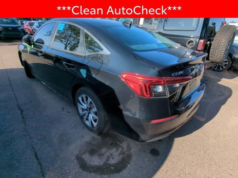 Used 2023 Honda Civic LX image 4