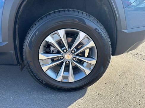 Used 2025 Chevrolet Equinox LT FWD image 30
