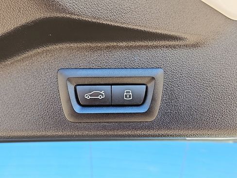 Used 2024 BMW X5 xDrive40i image 7