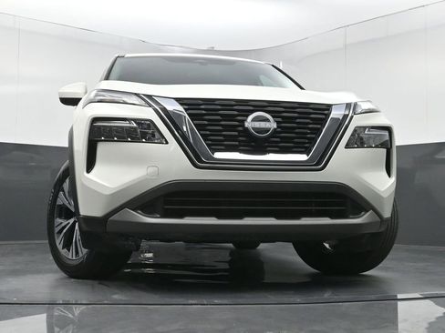 Used 2023 Nissan Rogue SV FWD image 23