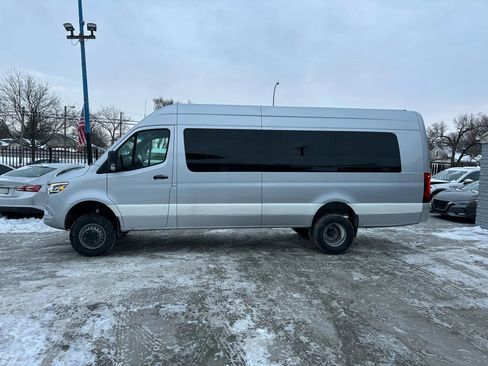 Used 2023 Mercedes-Benz Sprinter 3500 w/ Parking Package image 5