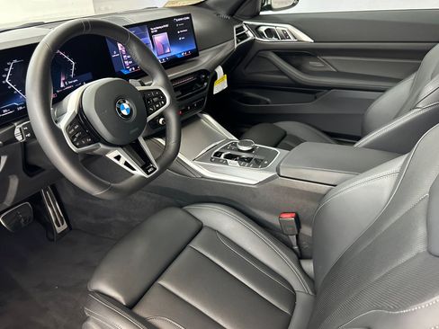 Used 2026 BMW 430i Coupe w/ M Sport Package RWD image 4