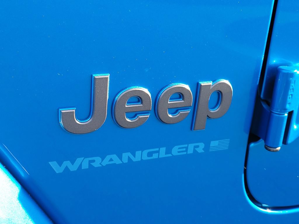Used 2023 Jeep Wrangler Unlimited Rubicon 4xe w/ Steel Bumper Group AWD/4WD image 27