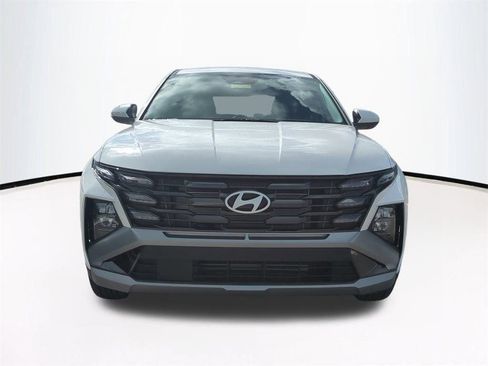 New 2026 Hyundai Tucson SE image 3