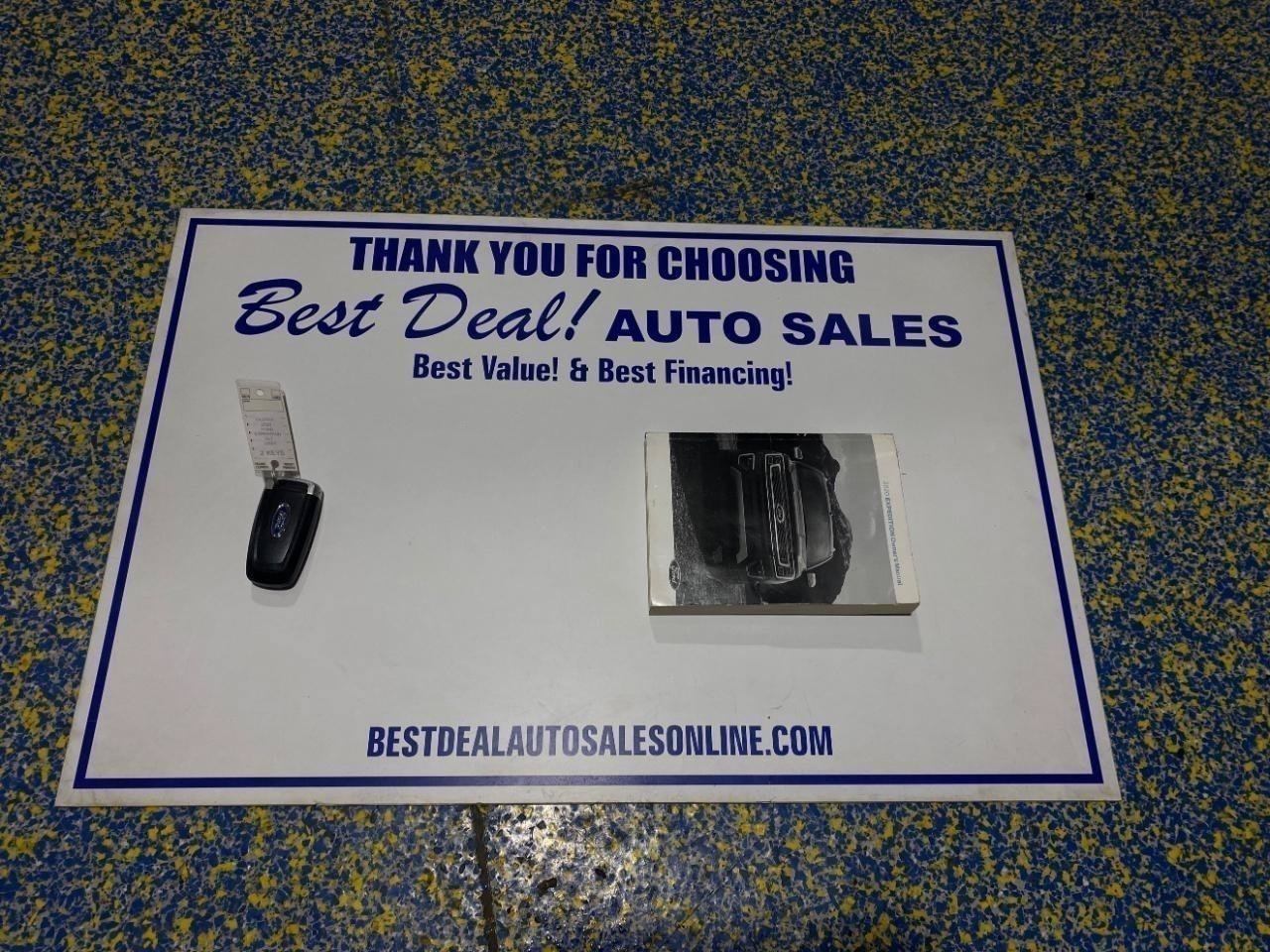 Used 2020 Ford Expedition XLT w/ Equipment Group 202A AWD/4WD image 28