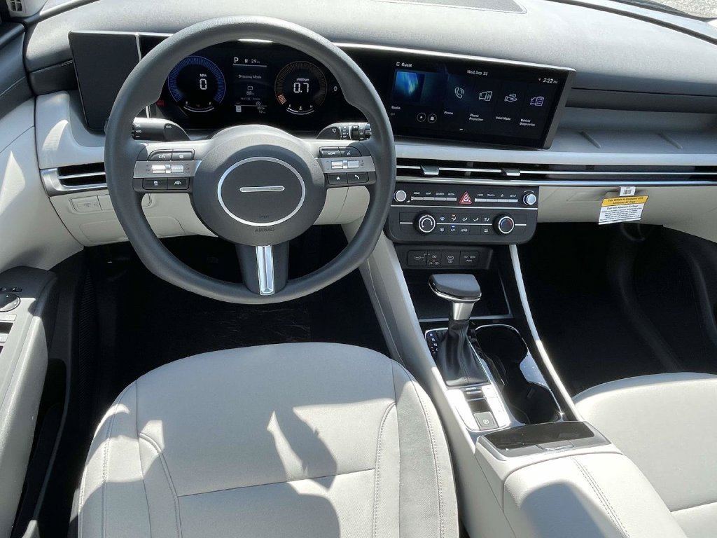New 2026 Hyundai Tucson SE FWD image 10