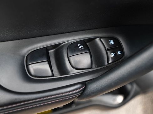 Used 2020 Nissan Rogue SL w/ Premium Package AWD/4WD image 24