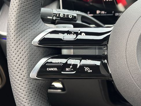 New 2026 Mercedes-Benz GLC 300 4MATIC image 30