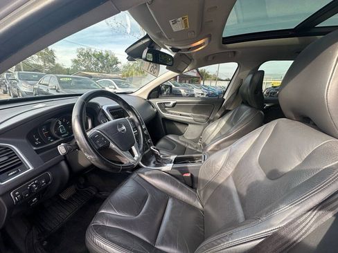 Used 2014 Volvo XC60 T6 AWD/4WD image 12