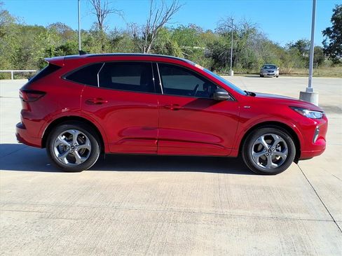 Used 2024 Ford Escape ST-Line image 10