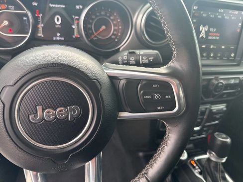 Used 2023 Jeep Wrangler Unlimited Sahara w/ Cold Weather Group image 22